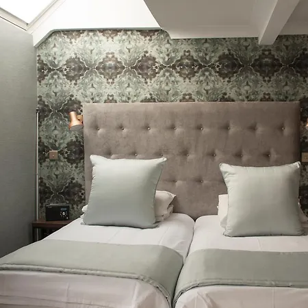Ascot House هاروغايت