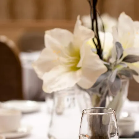 Ascot House 哈罗盖特