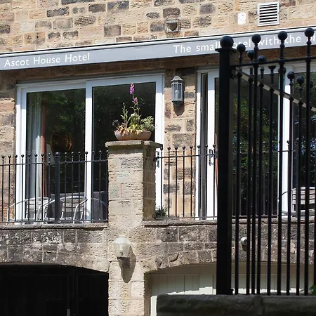 酒店 Ascot House 4*