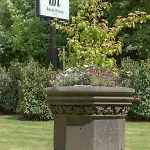Otel Ascot House 4*