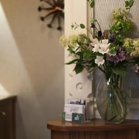 Hotel Ascot House 4*