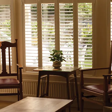 Hotel Ascot House 4*