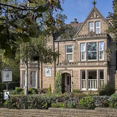 Ascot House 4* Harrogate