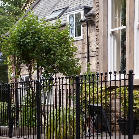 Ascot House 4* Harrogate