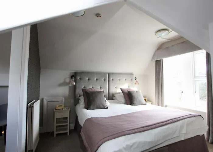 Ascot House 哈罗盖特